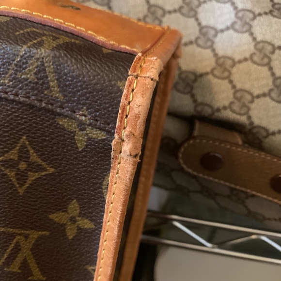 LOUIS VUITTON Garment Travel Bag (ONE Bag ONLY!) - Picture 7 of 8